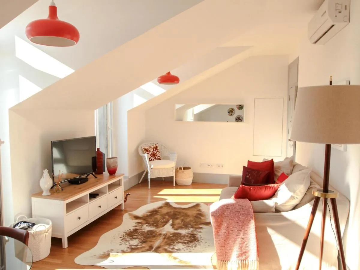 Sao Bento Stylish Cozy Apt With Ac Balcony Lisboa